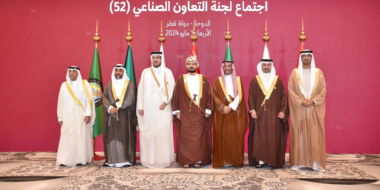 الإمارات تؤكد الحرص على توثيق العلاقات الخليجية لتعزيز النمو وتطوير القطاع الصناعي