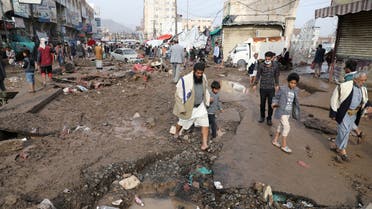 تضرر 5 آلاف أسرة نازحة جراء المنخفض الجوي باليمن