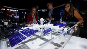 موسكو تكشف النقاب عن نموذج فعلي لمحطة فضاء جديدة روسية