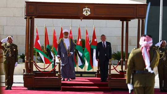 سلطان عُمان في زيارة دولة إلى الأردن (صور)