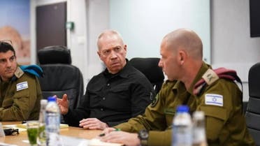 وزير دفاع إسرائيل: لن نوقف القتال حتى إعادة المحتجزين